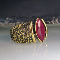 Carved Horse Eye Ruby Ring Vintage Gold Ring